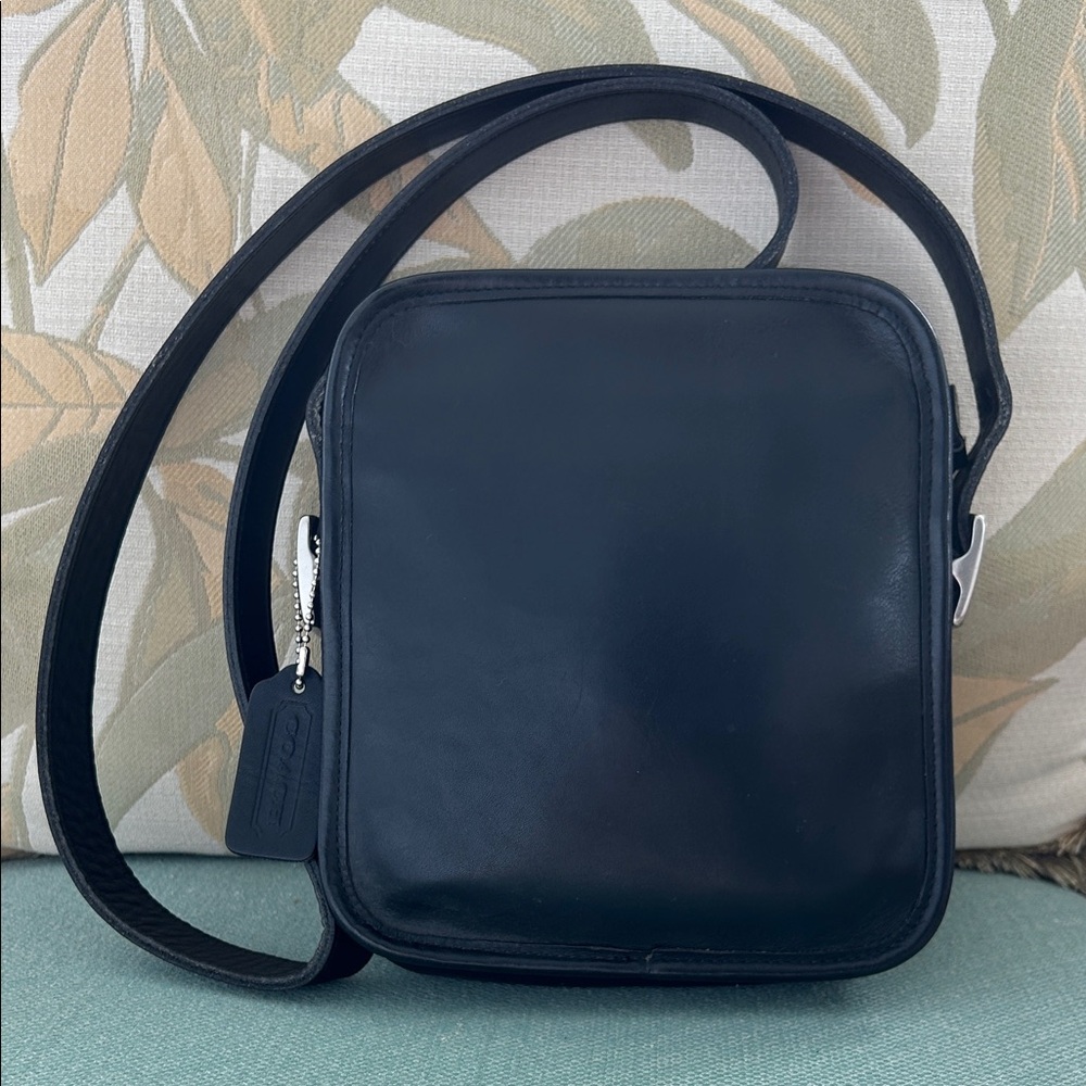 Vintage Coach Classic Camera Zip Bag